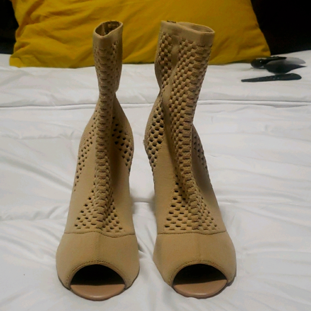 Women's Authentic Bootie.